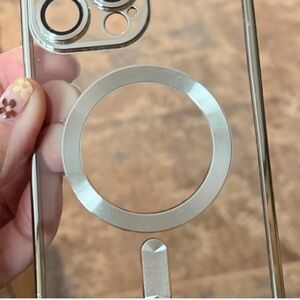 Clear iPhone 15 pro max Case with Magnetic Ring. New without box. Never used.